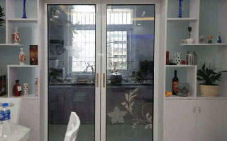 厨房门家装效果