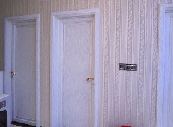 一代卧室门家装效果