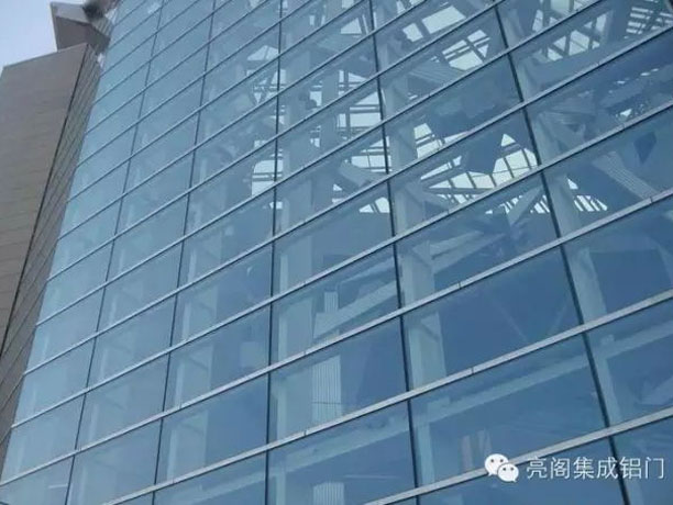 亮阁门窗,玻璃的寿命--LOW-E玻璃