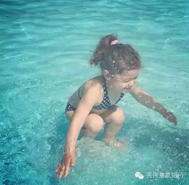 铝门窗厂家,铝门窗十大品牌--潜水