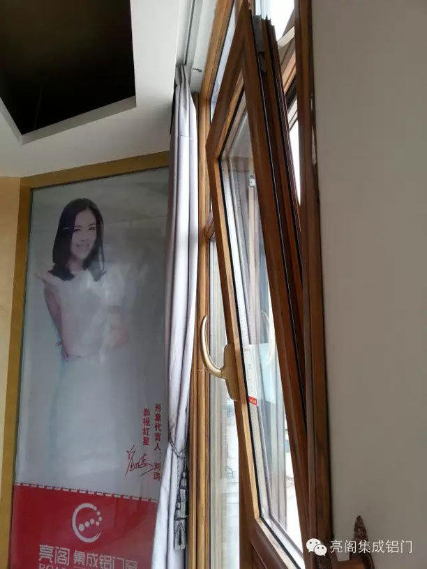 铝门窗厂家,铝合金门窗十大品牌,开放“封闭小区”要面临多少问题?--盗窃
