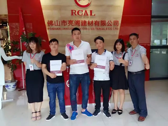 喜報｜熱烈祝賀亮閣門窗簽約貴州遵義桐梓縣!