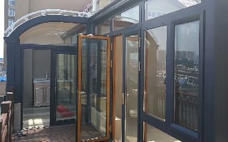 内外双色阳光房案例