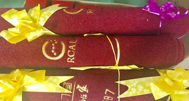 亮阁门窗喜迎双节 一惠到底!