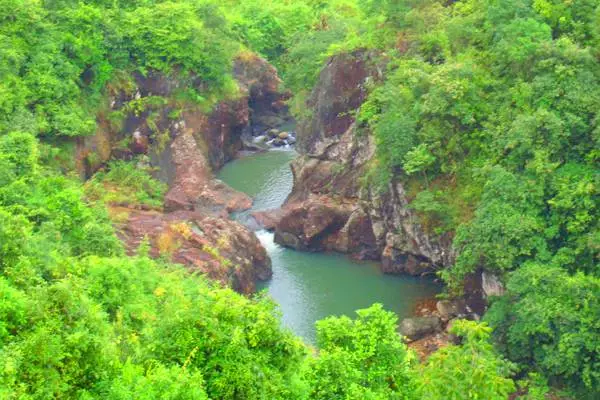 热烈祝贺亮阁门窗成功进驻有千岛湖之称的梅州五华!